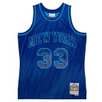 Mitchell & Ness Pánský dres New York Knicks NBA Patrick Ewing #33 Monochrome Swingman Velikost: S