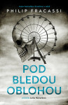 Pod bledou oblohou - Philip Fracassi