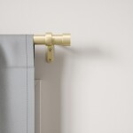 Zlatá roztažitelná garnýž 91-168 cm Umbra CAPPA