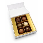 Dortisimo Krabička na 6 ks pralinek s magnetem bílá (12 x 12 x 4 cm)