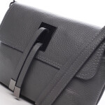 Módní malá dámská kožená crossbody Victorien šedá