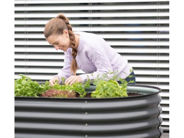 Kovový vyvýšený záhon – Grow Faster (d. 240 cm x š. 80 cm x v. 82 cm), černý