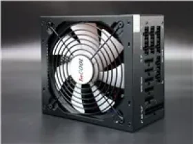 1stCOOL White Storm 700 / Zdroj / 700W / aktivní PFC / 85+ / 140mm ventilátor / modulární