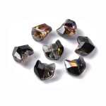 Skleněné korálky - broušená kočka - různé varianty - 8,5 x 8,5 x 5 mm - 1 ks Barva: Černá