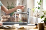 HANSGROHE - Zesis M33 Dřezová baterie s výsuvnou sprškou, sBox, chrom 74823000