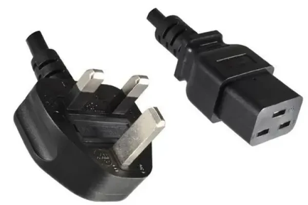 MicroConnect Power Cord UK Typ G 90° úhel - C19 1.8m černá / Anglická koncovka (PE090618)