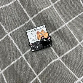 Pinarna.cz I was normal 3 cats ago / Před 3 kočkami jsem byl(a) normální - hranatý