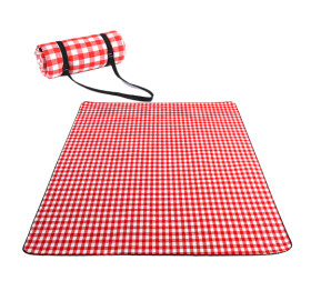 Pikniková deka s červenobílým vzorem 200 x 150 cm