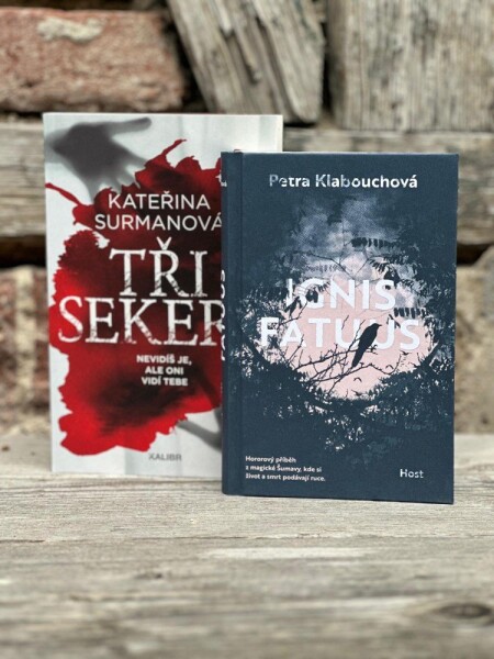 Tajemný balíček - Ignis Fatuus a Tři Sekery - Petra Klabouchová, Kateřina Surmanová