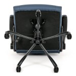 Křeslo kancelářské, tmavě modrá ekokůže, kovový kříž, kolečka na tvrdé podlahy