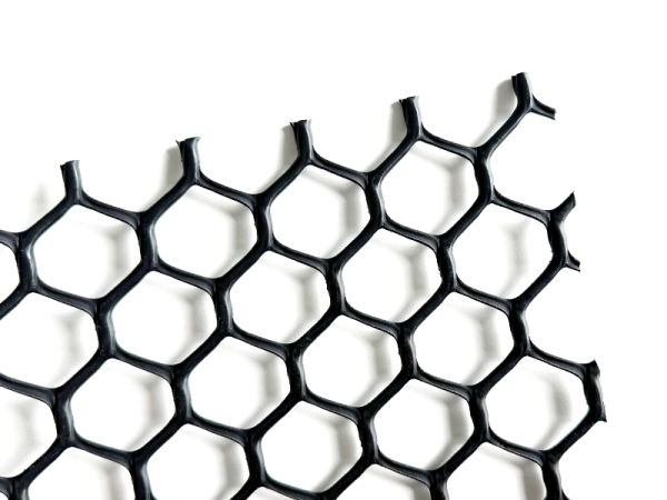 Síť na svah – RK LD (580 g/m², oko 30x30 mm), 1,3x25 m [32,5 m²]