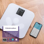 TrueLife FitScale W7 BT bílá diagnostická osobní váha / bluetooth / displej / 4x AAA baterie (TLFSW7BTW)