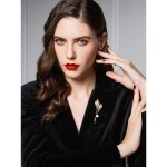 Brož se zirkony a s perlou Eliana - tulipán, Zlatá