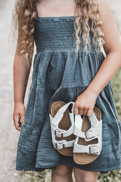 Dětské sandálky na korkové platformě se suchým zipem šedé Rorria 21