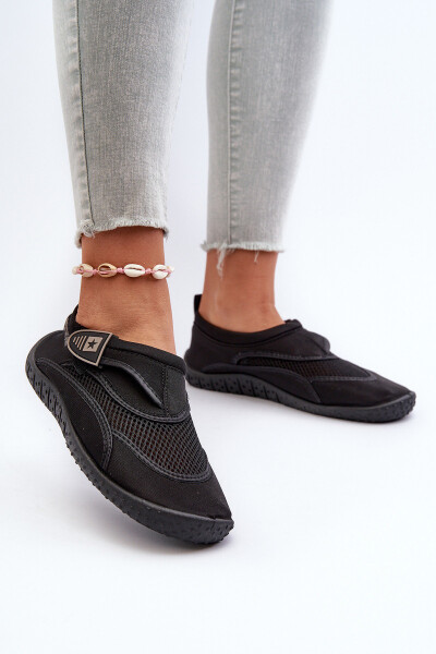 Dámská voděodolná obuv černá Big Star NN274A805 39