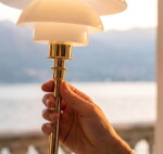 Louis Poulsen Přenosná lampa PH 1/1 Portable Brass, zlatá barva, sklo, kov