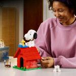 LEGO LEGO® Ideas 21368 Peanuts: Snoopyho bouda