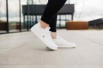 Be lenka swift all white