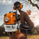 Benzínový zádový fukar na listí STIHL BR 200