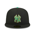 New Era Pánská kšiltovka New York Yankees MLB 2026 St. Patrick's Day Authentic 59FIFTY Velikost: 7 3/8