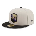 New Era Pánská kšiltovka Baltimore Ravens NFL 2023 Salute to Service 59FIFTY Fitted Velikost: 7 3/4