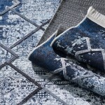 DumDekorace DumDekorace Fenomenální modrý vzorovaný koberec ve skandinávském stylu