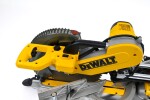 DeWalt DWS780 / Posuvná pokosová pila se svítilnou XPS / 1675W / Průměr kotouče 305 mm / hloubkou řezu 170mm