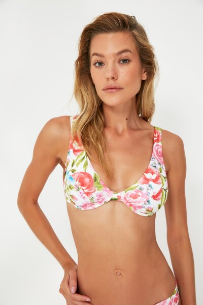 Bikiny vrchní díl Trendyol Floral patterned