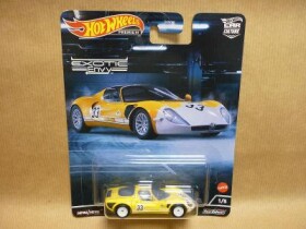 Alfa Romeo 33 Stradale Hot Wheels PREMIUM