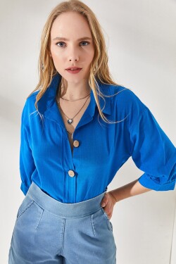 Olalook Women's Flame Blue Wooden Button Three Quarter Sleeve Linen Shirt