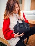 Stylová dámská neoprenová crossbody VUCH Herrie, černá