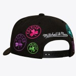 Mitchell & Ness Pánská kšiltovka Boston Celtics NBA 404 Club Neon Pro Snapback