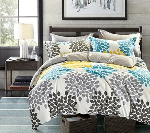 Béžové ložní povlečení se vzorem květů 2ks 70x80 cm (standard zdarma) Šířka: 160 cm | Délka: 200 cm