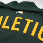 Nike Pánská bunda Oakland Athletics MLB Athletics 2026 Authentic Dugout Bomber Velikost: M