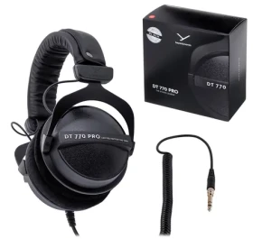 Beyerdynamic DT 770 PRO 250 OHM Black Limited Edition / Uzavřená sluchátka / 3.5mm jack / 3 m (43000221)