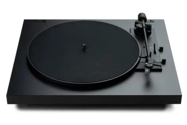 Pro-Ject A1.2 černá / Automatický gramofon / řemínkový / 1.5W (9pa12)