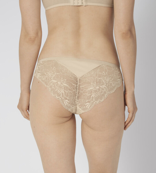 Dámské kalhotky Amourette Charm Brazilian01 krémové - TRIUMPH YELLOW 36