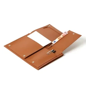 Lexon Flat LN2503M hnědá / Brašna na notebook / 14" / recyklovaná kůže / 2 velké a 2 malé kapsy (LN2503M)
