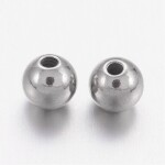 Korálek z nerezové oceli - platinový - 4 x 4 mm - 1 ks