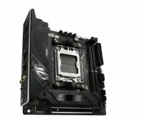 Rozbaleno - ASUS ROG STRIX B650E-I GAMING WIFI/AMD B650/DDR5/SATA III RAID/USB/GLAN/M.2/sc.AM5/Wi-Fi / mini-ITX / rozbaleno (90MB1BI0-M0EAY0.rozbaleno)