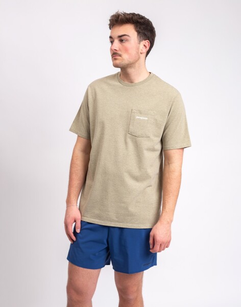 Tričko Patagonia M's Boardshort Logo Pocket Responsibili-Tee® Gumtree Green