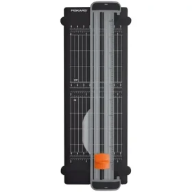 Fiskars 1004723 Řezačka papíru A5 / až 7 listů po 80 g/m2 (1004723)