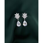 Luxusní souprava šperků Swarovski Elements Desireé, Bílá/čirá 43 cm