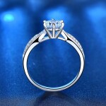 Royal Fashion stříbrný prsten HA-XJZ007-SILVER-MOISSANITE-ZIRCON Velikost: 8 (EU: 57-58)