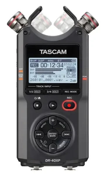 Tascam DR-40XP černá / Digitální rekordér / 4kanálový / USB audio interface / 2x XLR (DR-40XP)