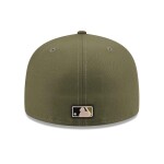 New Era Pánská kšiltovka New York Mets MLB 2026 Armed Forces Authentic 59FIFTY Fitted Velikost: 7 3/4