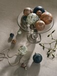 Sada vánočních ozdob ferm LIVING Marble Baubles M 4-pack 1104267189 vícebarevná - ferm LIVING Skleněná vánoční ozdoba Marble 8 cm - set 4 ks, modrá barva, zelená barva, béžová barva, šedá barva, hnědá barva, sklo