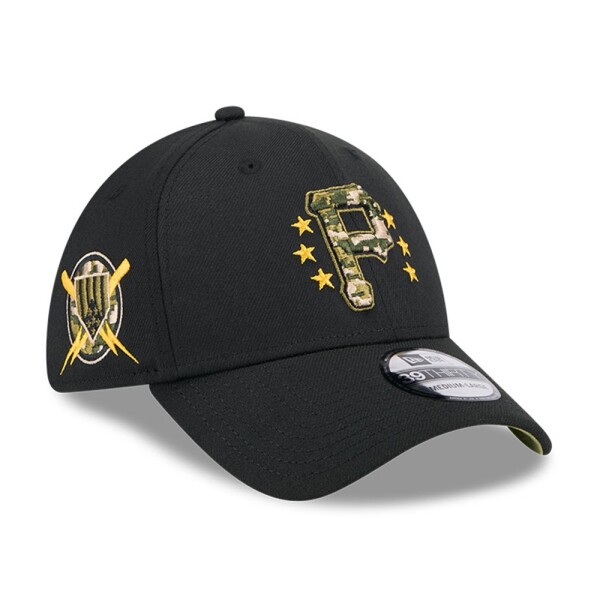 New Era Pánská kšiltovka Pittsburgh Pirates MLB 2024 Armed Forces 39THIRTY Flex Velikost: M/L