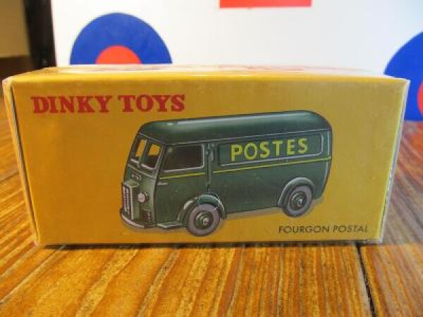 Dinky Toys - Fourgon Postal