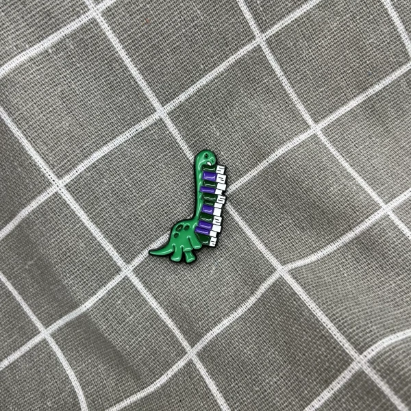 Pinarna.cz Dinosaurus, který má knihy až po krk